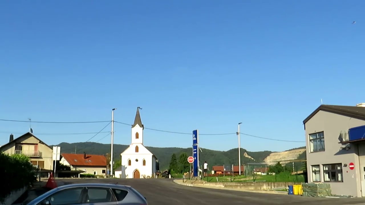 Watch Potraži me u predgrađu (Look for me in the suburbs) on YouTube Watch Potraži me u predgrađu (Look for me in the suburbs) on YouTube