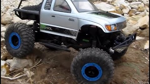 Axial Honcho With 2.2 Ripsaws WITHOUT Cutting Body/Bumper