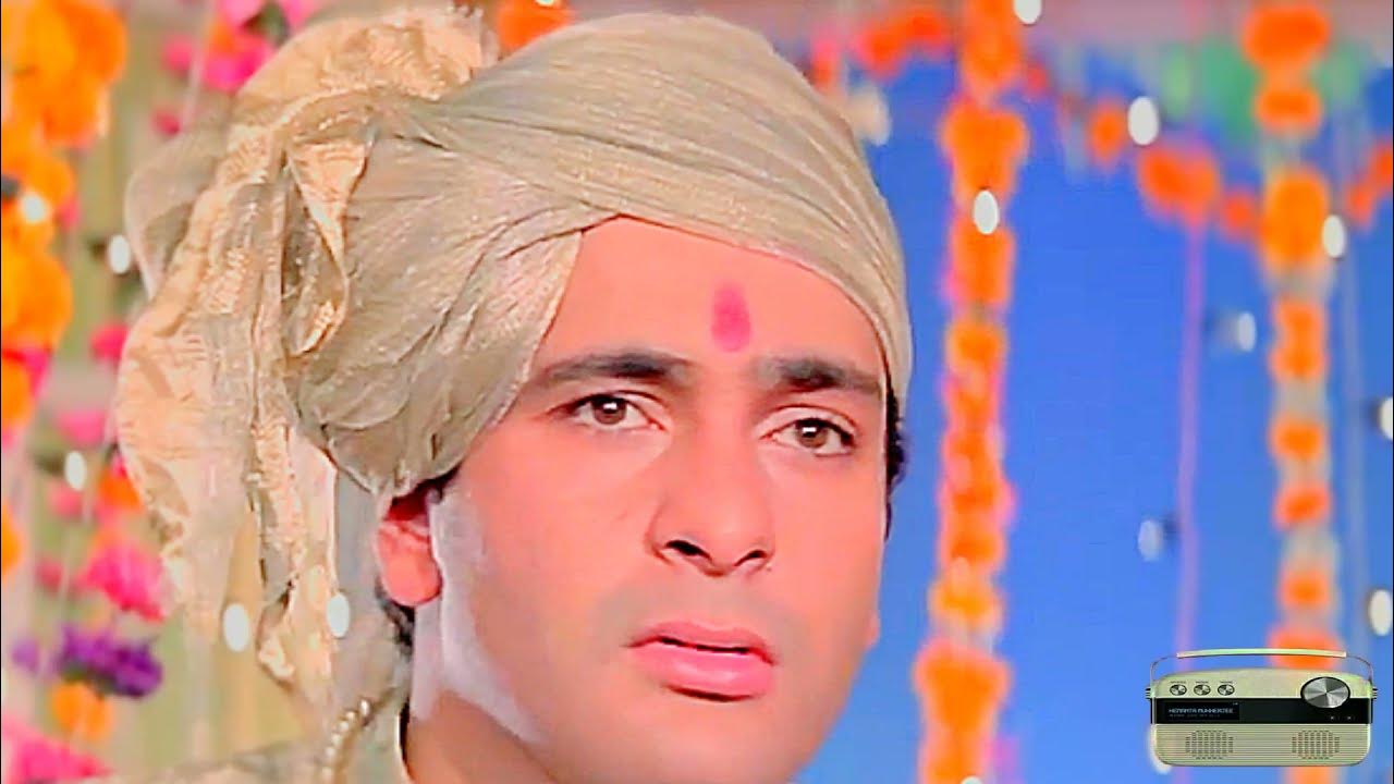 Ek_Radha_Ek_Meera_Donon_Ne_Shyam_Ko_Khaha_Hindi_old_songs_(HD) - YouTube