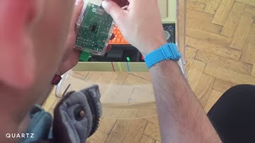 How to assemble a computer in under a minute