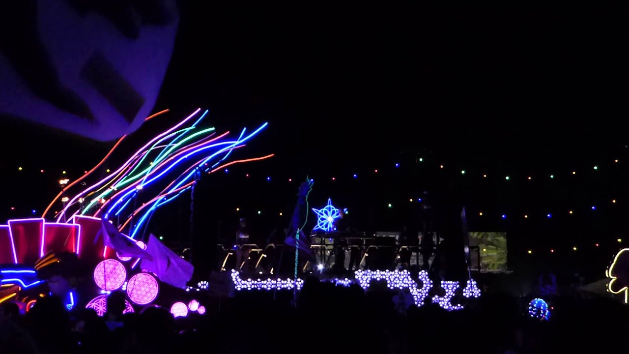 Mayan Warrior Art Car at EDC 2015 YouTube