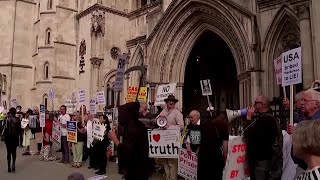 Julian Assange's situation 'increasingly desperate' says partner