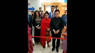 Inauguration Of Worlds Most Advanced Technology For Glasses Removal By J.c. Chaudhry