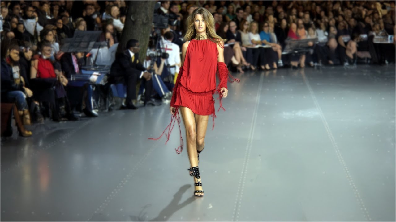 DOLCE & GABBANA Весна-Лето 2003 Милан 4K — Fashion Channel