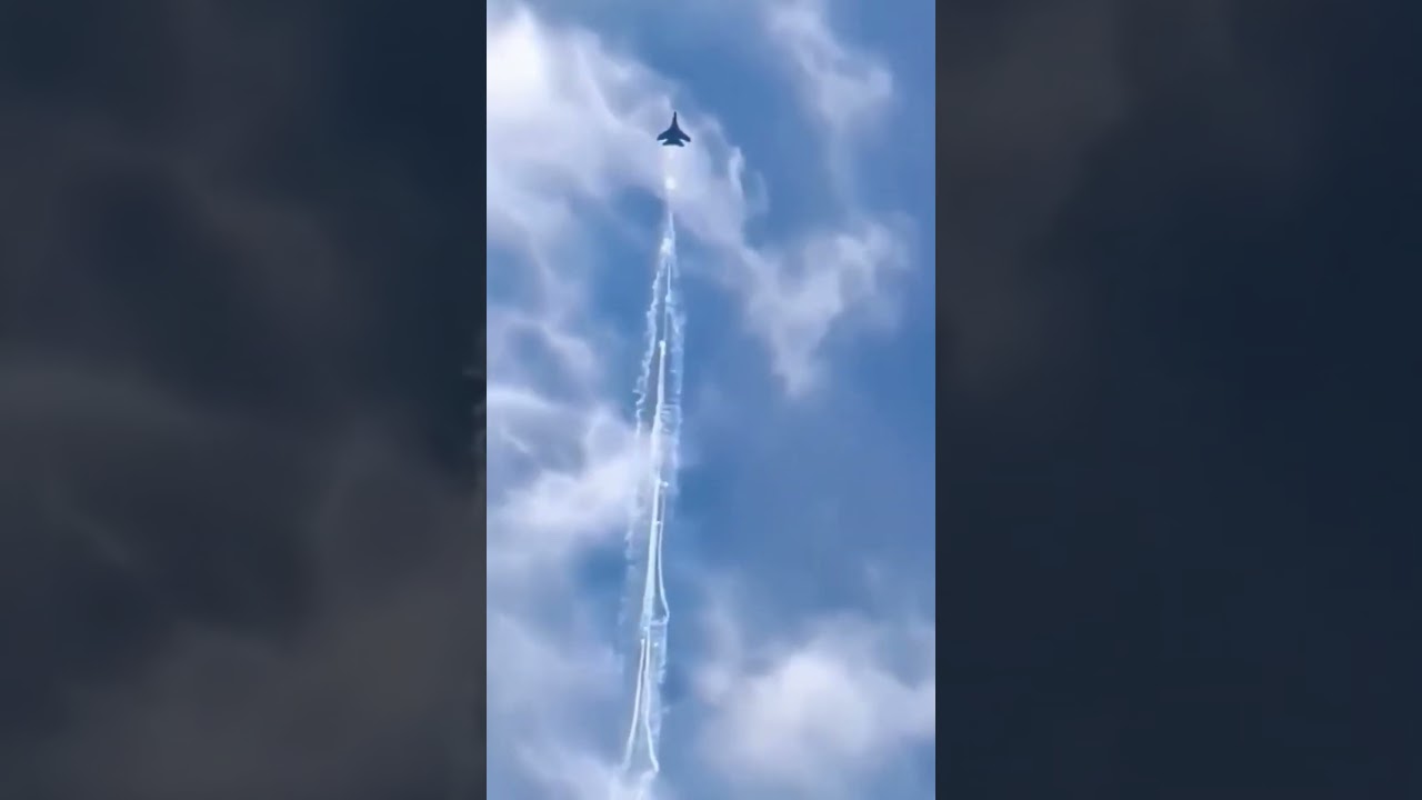 J-16 Fighter Jet Stuns at Zhuhai Airshow 2024  China’s Aerial Power Unleashed ✈️