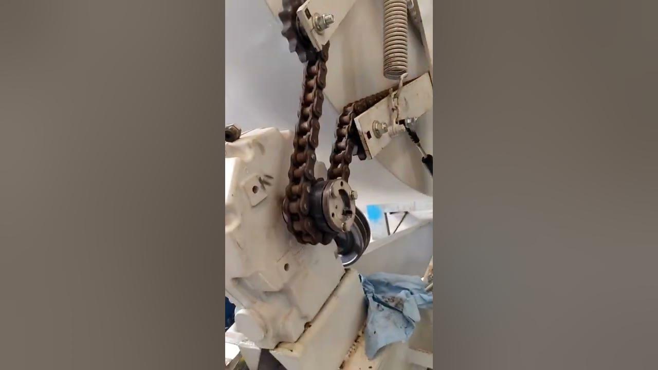 Filling A Gearbox With Corn Head Grease YouTube