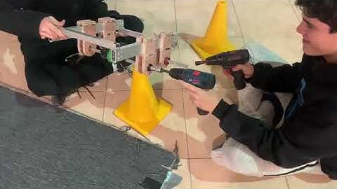 FRC 5987 Dual Roller Prototype 1 Self-Centering 11/01