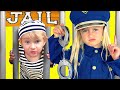 Катя и Дима играют в Полицию / Katya and Dima Pretend Play Police