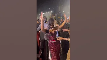 رقص وتفاعل نادين نسيب نجيم في حفل زفاف سيليو إيلي صعب 