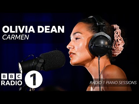 Olivia Dean Carmen Radio 1 Piano Sessions