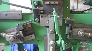 Automatic bag buckle making machine
