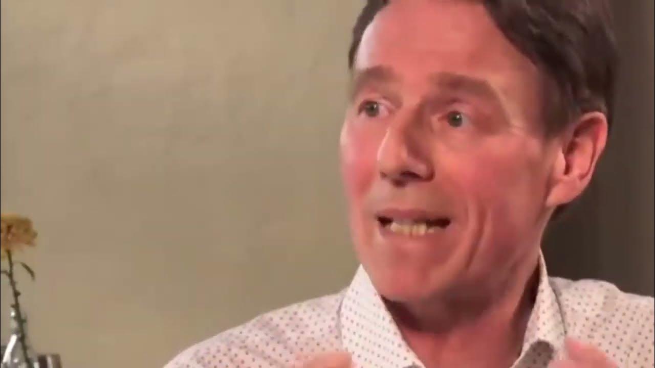 Рональд бернард найден мёртвым. Рональд бернард банкир интервью. Рональд бернард. Рональд бернард. Рональд бернард банкир интервью.