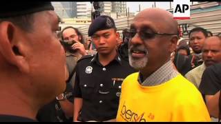 Hundreds arrested at pro-reforms rally; teargas, Anwar in hospital