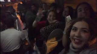 Brakumante al la Mondo.