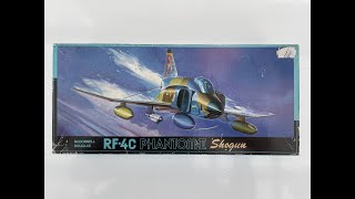 Fujimi RF-4C 1/72 kit in box review