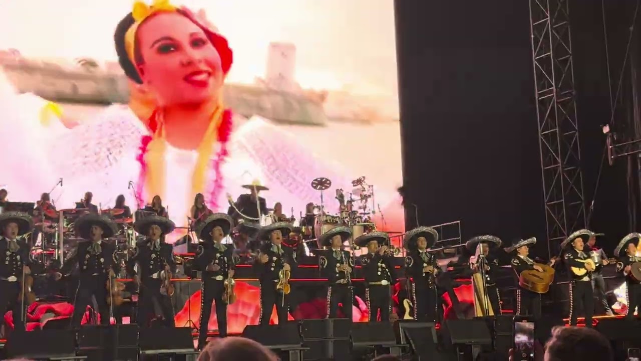 Luis Miguel Tour24 (06/07/24) “Fría Como el Viento-Entrégate” y Mariachis Santiago Bernabéu 10/10