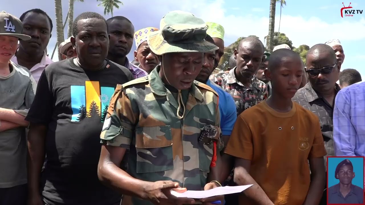 KAMANDA MKUU WA KVZ LT.COL SAID SHAMHUNA AMEONGOZA MAZISHI YA SAJENT KAISAR KASSIM SAID (MFUPA)