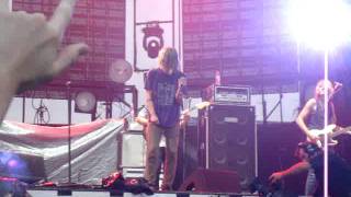 Cage The Elephant - Back against the wall - Festival d'été de Québec 2011