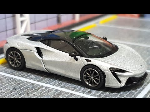MINI GT McLaren Artura Ice Silver / No. 582 Unboxing - YouTube
