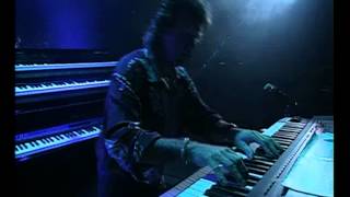 Video thumbnail of "Emerson, Lake & Palmer - Tarkus"