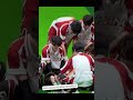Yaya bị bao vây ròi! Nhìn cưng thật sự #songyaxuan #daihoithethao2024ctyphongtuan #tnt时代少年团