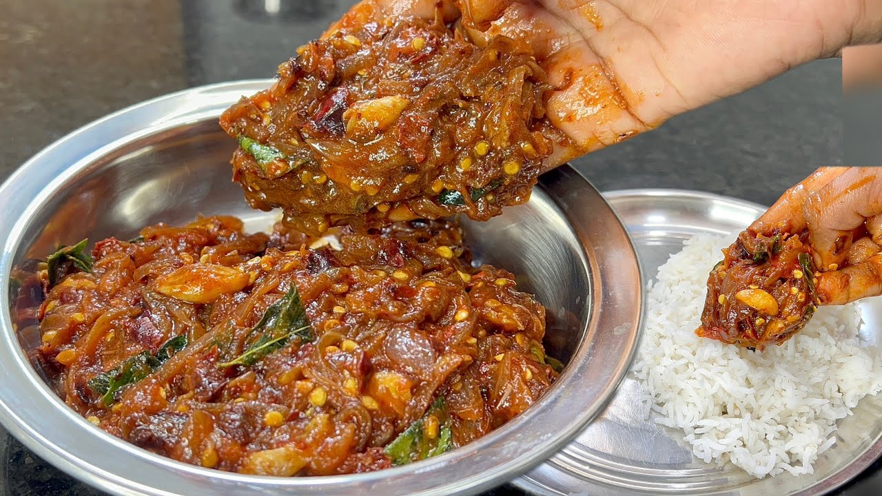 ప్రతి ముద్ద కమ్మగా నోట్లో నీళ్లు ఊరించే ఈ కారం ఒక్కసారి చేసి పెట్టండి కూరలు వద్దని ఈ కారంతో తింటారు