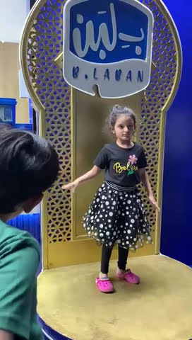 Enjoying Famous Bakery Bay Laban - YouTube