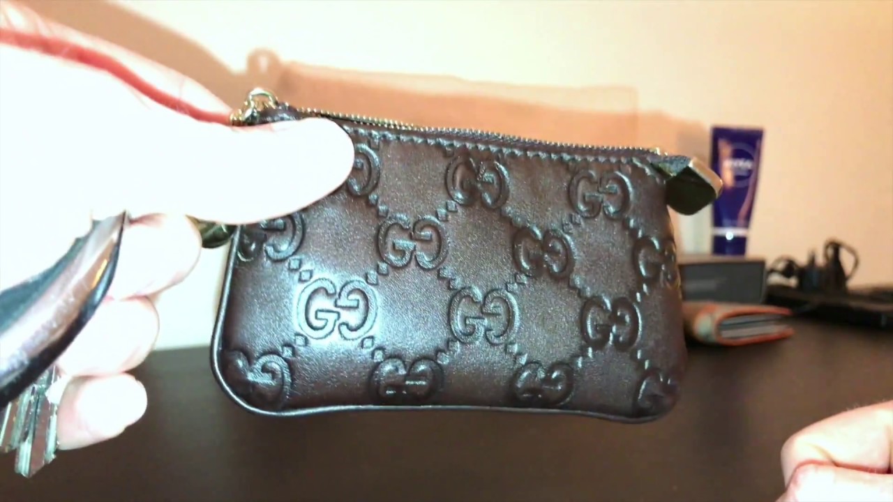 Gucci Key Pouch / Coin Pouch in Signature Leather GG Pattern! Review -  YouTube