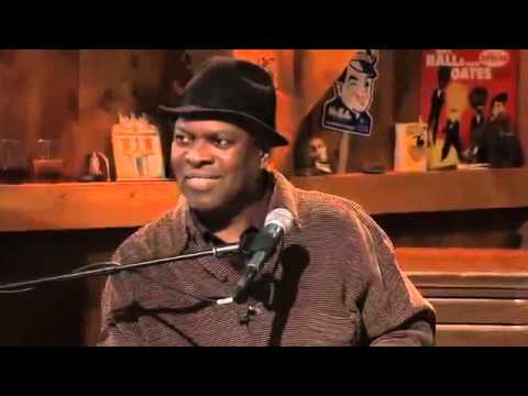 Booker T Jones    Green Onions Live from Daryl's House #44 04