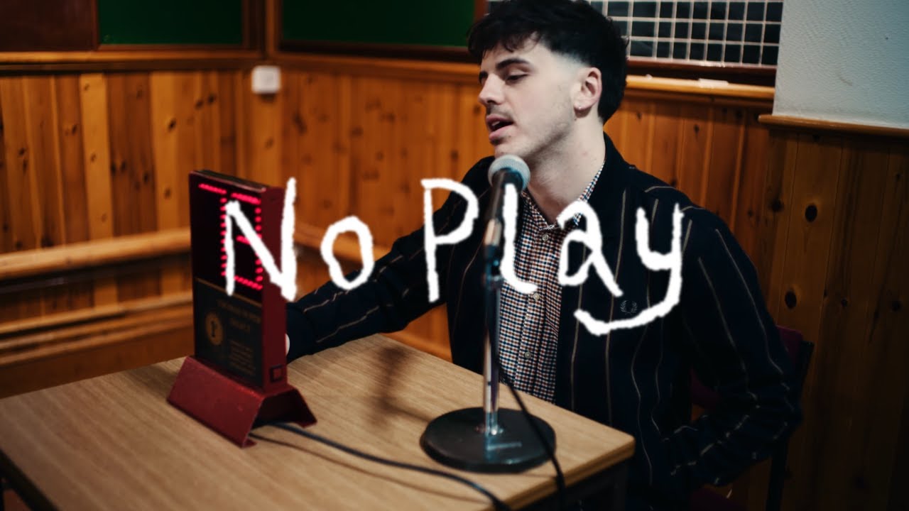 Boss Cass - No Play - Official Music Video - YouTube