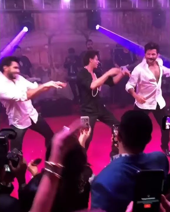 ShahRukh Khan, Ranveer Singh and Anil Kapoor jamming to Koi Mil Gaya! #SonamKiShaadi