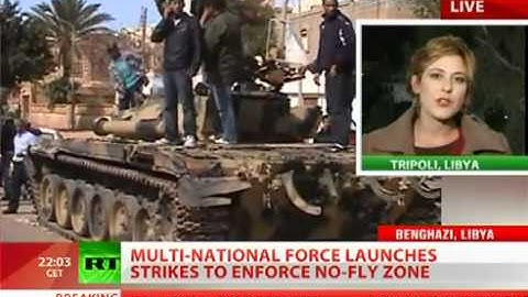 Newshound - Gunfire blast heard as RT correspondent reports live from Libya