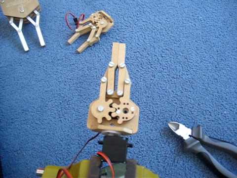servo gripper robotic