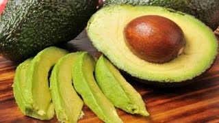 Stop Throwing Away Avocado Seeds: They’re Potent Cancer Fighters - Superfoods For Your Health