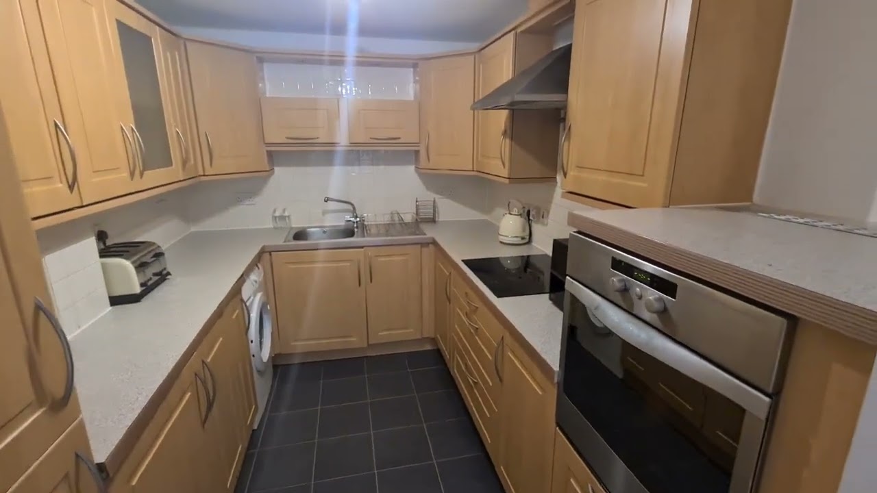 13 Messina House, Vellacot Way, Cardiff