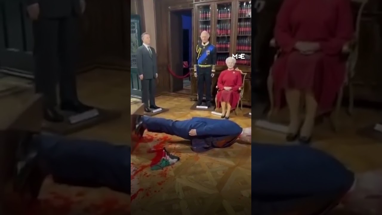 Activist destroys Netanyahu wax sculpture at museum in Mexico City