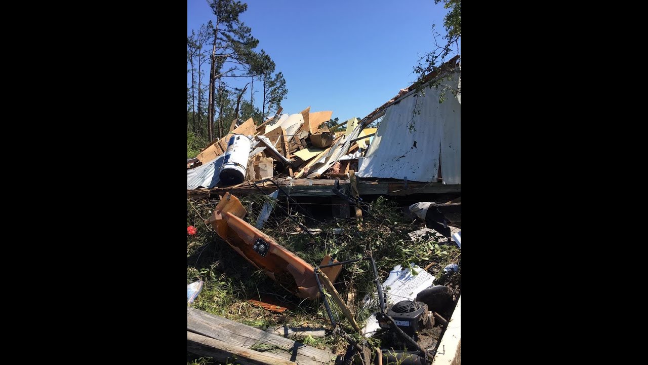 Breaking News Tornado that Ripped Through Onalaska Texas 4222020 did