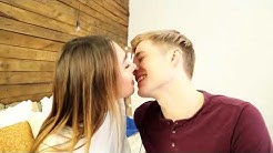 inilah cara ciuman orang barat trus kalo kamu yang orang indo gimana - Durasi: 2.53. 