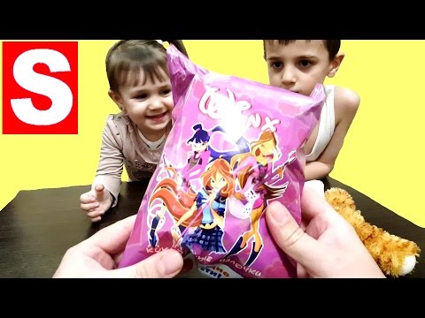 Кукурузные Палочки Винкс и  Тачки Дисней МОЛНИЯ МАКВИН с Игрушками  Corn Sticks Winx and Toys