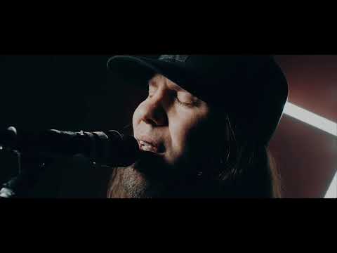 Smile Empty Soul — SMILE EMPTY SOUL - Entitled (official music video)