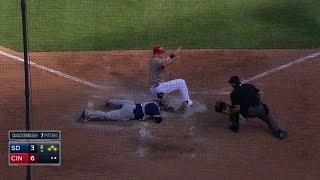 SD@CIN: Upton throws out Frazier at home
