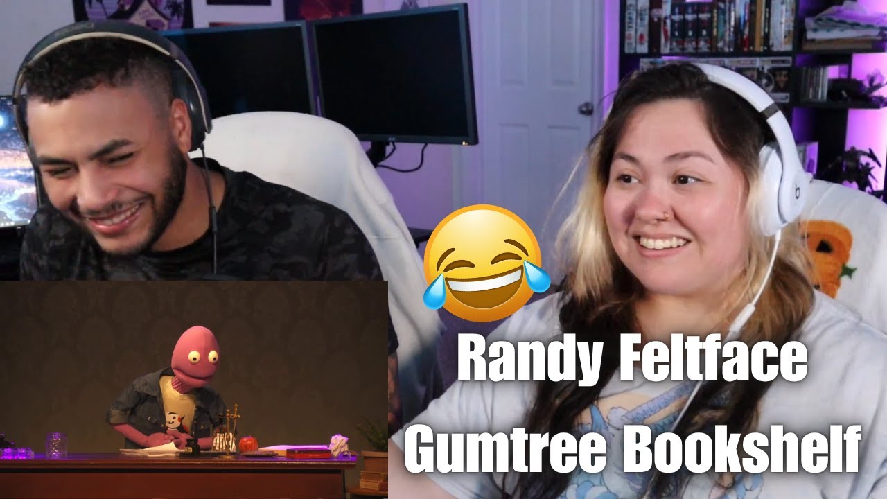 OtakuCouple реагирует на покупку Рэнди книжной полки в Gumtree