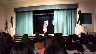 Isabelle singing 2012-3-16.mp4