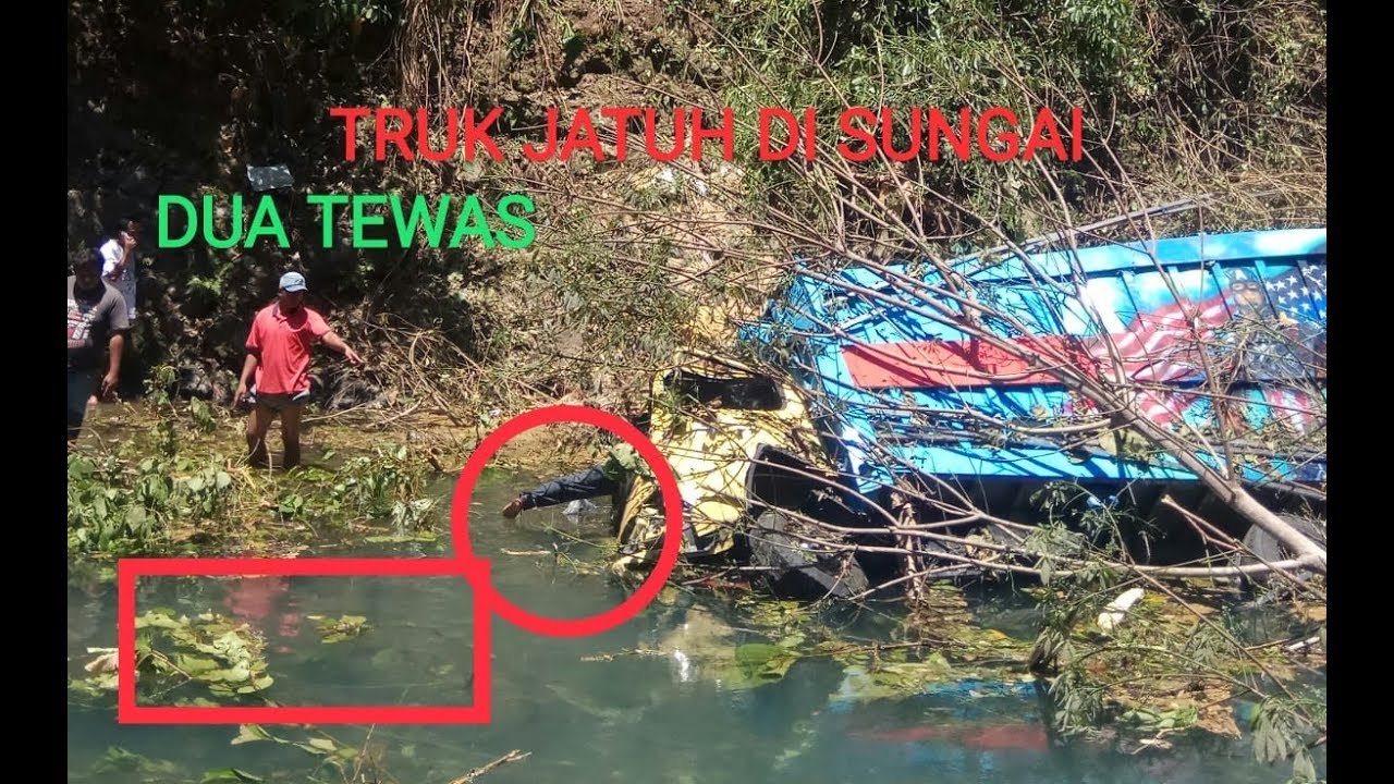  TRUK  SIDRAP JATUH  DI SUNGAI SINJAI DUA TEWAS YouTube