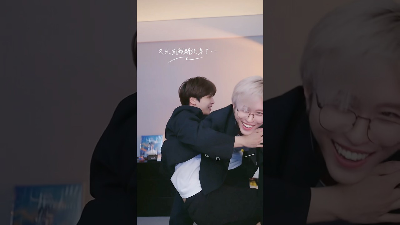 The tattoo behind QiLin is flowers among thorns, symbolizing rebirth from the ashes.