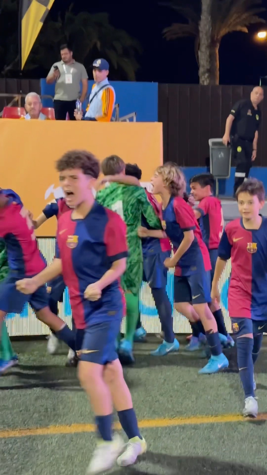 FC Barcelona win in the PENALTY SHOOTOUT! ?