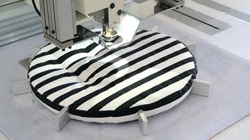 GETONAGAIN CUSHION TUFTING (BARTACKING) MACHINE