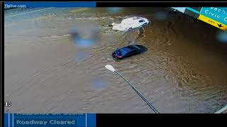 Cars stuck in floodwater in Atlanta