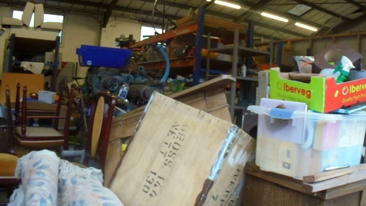 MAGPIES second hand emporium penryn p2 YouTube