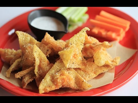 เกี๊ยวไก่บัฟฟาโล : Buffalo Chicken Wontons - YouTube
